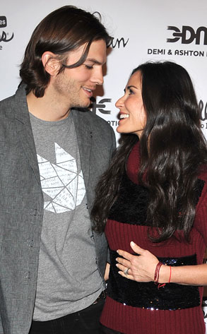 Ashton Kutcher, Demi Moore Ashton Kutcher, Demi Moore